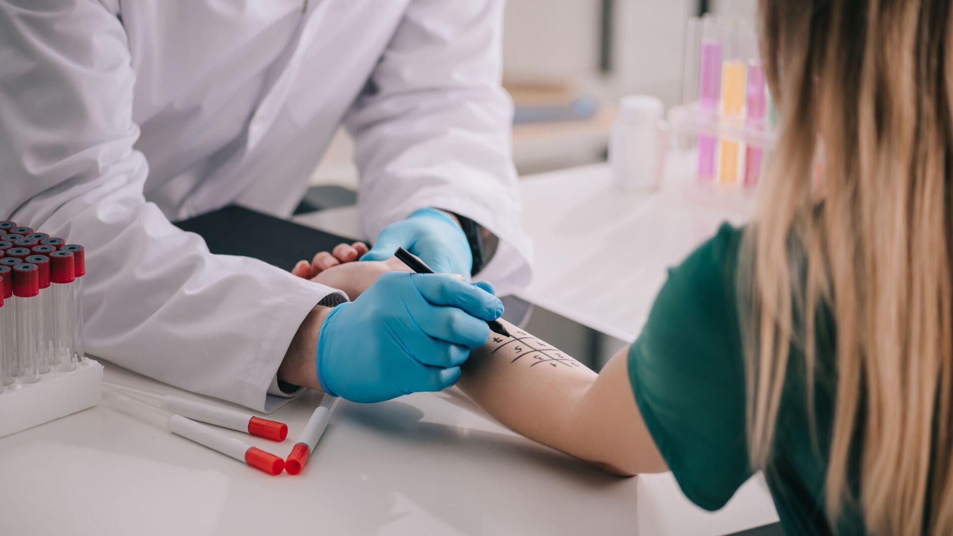 Welche Ärztin bzw. welcher Arzt führt Allergietests durch – und welche?